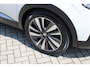 Peugeot 5008 1.2 Turbo 130pk Allure Avantage Automaat | Navigatie | Camera | Apple Carplay | Parkeersensoren V+A | 7-Zits |