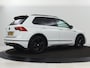 Volkswagen Tiguan 1.5 TSI R Line | Panoramadak | Stoelverwarming | Dynaudio | Keyless | Trekhaak | Camera | Adaptief LED | Carplay | Navigatie | Massage | Parkeerhulp | Adaptive cruise