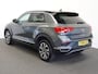 Volkswagen T-Roc 1.5 TSI DSG Active | Navigatie | Climate Control | Lane Assist | DAB | Parkeersensoren | Lichtmetalen Velgen | Privacy Glass
