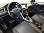 Volkswagen T-Roc 1.5 TSI DSG Active | Navigatie | Climate Control | Lane Assist | DAB | Parkeersensoren | Lichtmetalen Velgen | Privacy Glass