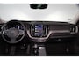 Volvo XC60 T6 Recharge AWD Core Bright - Panorama/schuifdak - IntelliSafe Assist & Surround - Harman/Kardon audio - Adaptieve LED koplampen - Parkeercamera achter - Verwarmde voorstoelen, stuur & achterbank - Parkeersensoren voor & achter - Elektr. bedienb. voorstoelen met geheugen - Draadloze tel. lader - Extra getint glas - 19' LMV