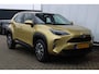 Toyota Yaris Cross 1.5 Hybrid Automaat All season banden l Adaptief cruise control l Navi l Apple/Android carplay l Armsteun l Elektrisch inklapbare buitenspiegels l Climate control l Achteruitrijcamera l VDL auto