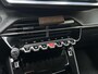 Peugeot 2008 1.2 Turbo 100 PK Allure Pack | Trekhaak 1200KG | Navigatie | Keyless Start | Camera | Parkeersensoren | Cruise Control | Climate control | LED Dagrijverlichting | 17" Lichtmetalen Velgen | Hoge Zitpositie |