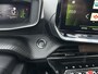 Peugeot 2008 1.2 Turbo 100 PK Allure Pack | Trekhaak 1200KG | Navigatie | Keyless Start | Camera | Parkeersensoren | Cruise Control | Climate control | LED Dagrijverlichting | 17" Lichtmetalen Velgen | Hoge Zitpositie |