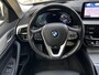 BMW 5-Serie 5er-Reihe 530e xDrive Touring Luxury Line Automaat / Dealer onderhouden / Laser light / Leder / Elektrische trekhaak 1.700 kg / Elektrische (massage) stoelen / Camera 360° / HUD / Elektrische klep / Panorama schuifdak / Adaptief onderstel / Stuur- en stoelverwarming /
