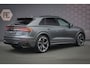 Audi RS Q8 Q8 quattro | RS DYNAMIC PACK 305KM/H | KERAMISCH | B&O 3D | 4W-BESTURING | PANORAMADAK | STOELKOELING/VERWARMING/MASSAGE | 23" | ELEK. TREKHAAK | SPORTUITLAAT | SOFTCLOSE | ETC. RSQ8