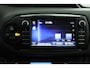 Toyota Yaris 1.5 VVT-i Dynamic | Trekhaak | Keyless Entry | Camera | Navigatie | Camera | Lichtmetalen Velgen |