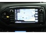 Toyota Yaris 1.5 VVT-i Dynamic | Trekhaak | Keyless Entry | Camera | Navigatie | Camera | Lichtmetalen Velgen |