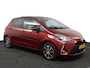 Toyota Yaris 1.5 VVT-i Dynamic | Trekhaak | Keyless Entry | Camera | Navigatie | Camera | Lichtmetalen Velgen |