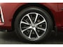 Toyota Yaris 1.5 VVT-i Dynamic | Trekhaak | Keyless Entry | Camera | Navigatie | Camera | Lichtmetalen Velgen |