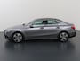 Mercedes-Benz A-klasse 180 Business Solution Luxury | Trekhaak | Stoelverwarming | Widescreen | Achteruitrijcamera |