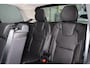 Volvo XC90 T8 Recharge AWD Ultimate Dark - Luchtvering - Panorama/schuifdak - IntelliSafe Assist & Surround - 360º Camera - Bowers & Wilkins audio - Adaptieve LED koplampen - Verwarmde voorstoelen, stuur & achterbank - Parkeersensoren voor & achter - Elektr. bedienb. voorstoelen met geheugen - Geventileerde voorstoelen - Head up display - Draadloze tel. lader - Extra getint glas - Elektr. inklapbare trekhaak - 22' LMV