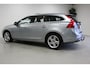 Volvo V60 2.4 D6 AWD Plug-In Hybrid Summum | SCHUIF-/KANTELDAK | STANDKACHEL | STOEL+STUUR/VERW | LMV | LED | CAM |