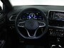 Volkswagen T-Roc R-Line 1.5 TSI 150 PK DSG | LED IQ | Trekhaak | Achteruitrijcamera | Navigatie | Stoelverwarming |