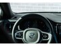 Volvo V60 2.0 T6 Plug-in hybrid AWD Plus Dark | Sportstoelen | Elektrisch inklapbare Trekhaak | Harman Kardon Audio | 360 Camera | Electrisch Verstelbare Stoelen |