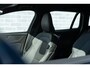 Volvo V60 2.0 T6 Plug-in hybrid AWD Plus Dark | Sportstoelen | Elektrisch inklapbare Trekhaak | Harman Kardon Audio | 360 Camera | Electrisch Verstelbare Stoelen |
