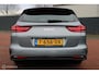 Kia Ceed Sportswagon 1.5 T-GDi 160 PK 4 cilinder DynamicLine, 1400KG Trekgewicht, Clima, Cruise, Navi, App connect, Pdc + Camera, Lmv, All season banden