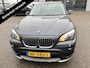 BMW X1 sDrive18d Executive | 1E EIGENAAR | 12MND GARANTIE | AUTOMAAT | NAVI | CRUISE | TREKHAAK |