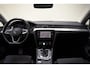 Volkswagen Passat VARIANT 1.5 TSI Business Aut. [ Panorama LED Virtual Stoelverwarming ]