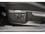 Volkswagen Passat VARIANT 1.5 TSI Business Aut. [ Panorama LED Virtual Stoelverwarming ]