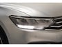 Volkswagen Passat VARIANT 1.5 TSI Business Aut. [ Panorama LED Virtual Stoelverwarming ]