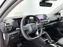 Citroën C4 1.2 Feel Edition 130pk Automaat | Head-Up Display | Navigatie via Apple Carplay/Android Auto | Climate Control | Cruise Control | Achteruitrijcamera | Full-LED Koplampen | DAB Ontvanger | 18" Lichtmetalen Velgen |