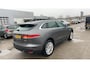 Jaguar F-Pace 2.0 Pure AWD 25t | Camera | Leder | Extra set banden zonder velg |