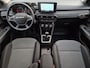 Dacia Sandero Stepway 110PK Extreme Handgeschakeld / Fabrieksgarantie tot 12-2027 / All Season Banden / Stoelverwarming / Achteruitrijcamera / Apple Carplay & Android Auto / Cruise Control / Climate Control /