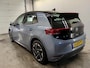 Volkswagen ID.3 Pro 58 kWh Airco ECC Navi Carplay PDC VA+ Camera Full LED Adaptive Cruise Control 18" LM Velgen Stoel/Stuurwielverwarming