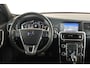 Volvo V60 2.0 T4 R-Design / Opendak / Leder / Navi / Cam / Trekhaak / org NL