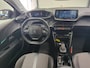 Peugeot e-208 EV Allure Pack 50 kWh Airco ECC Navi Carplay PDC VA + Camera Stoelverwarming Full LED LM Velgen Virtual Cockpit Cruise Control