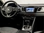 Kia Niro 1.6 GDi Hybrid Automaat (APPLE CARPLAY, NAVIGATIE, CLIMATE, CAMERA, SPORTSTOELEN, CRUISE, PARKEERSENSOREN, NIEUWSTAAT)