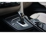 BMW 3-Serie 320i Luxury Automaat | Carplay | Sportinterieur | Leer