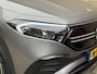 Mercedes-Benz EQA 300 4MATIC Business Solution AMG 67kWh | Navigatie | Sfeerverlichting | Camera | Cruise control | Lane assist | LED | DAB | Wegklapbare trekhaak | Virtual cockpit | Sportstoel&stuur | Stoelverwarming | Elektrische achterklep | Volledig onderhouden