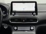 Hyundai Kona Electric EV Premium 64 kWh / NL Auto / Zwart Leder / Stoelverkoeling / Stoelverwarming Voor + Achter / Stuurverwarming / KRELL Audio /