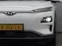 Hyundai Kona Electric EV Premium 64 kWh / NL Auto / Zwart Leder / Stoelverkoeling / Stoelverwarming Voor + Achter / Stuurverwarming / KRELL Audio /