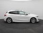 BMW 1-Serie M-Sport 118i Introduction Edition | Achteruitrijcamera | Airco (automatisch) | Armsteun voor