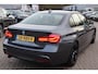 BMW 3-Serie 318i Edition M Sport Shadow Executive Schuif- kanteldak, Navigatie, Lederen interieur, Cruise control,
