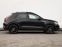 Volkswagen T-Roc 1.5 TSI R-Line 150pk DSG | Navi via App-Connect | Black Style | Panoramadak | Comfortpakket | keyless Access | Elektrische achterklep | Cruise Control | Climatronic |