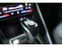 Volkswagen Taigo 1.0 TSI R-Line Business Automaat | Panodak | Navigatie | Adaptieve Cruise | IQ-Lampen | 18 '' | Climate Control |
