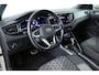 Volkswagen Taigo 1.0 TSI R-Line Business Automaat | Panodak | Navigatie | Adaptieve Cruise | IQ-Lampen | 18 '' | Climate Control |