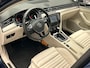 Volkswagen Passat Variant 1.4 TSI ACT Business Edition Pano/dak Trekhaak Leder