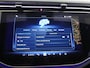 Mercedes-Benz E-klasse Estate 300 e AMG Line | Superscreen | Winter pakket | Trekhaak | Memory |