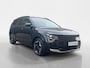Kia Niro EV ExecutiveLine 64.8 kWh Meest luxe uitvoering | V2L | Accu = 100% | BTW auto | NL auto | Fabrieksgarantie t/m 8-6-2031 + 3x 1 jaar* | NAP | Incl. € 2000 ev korting