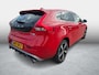 Volvo V40 2.0 T5 R-Design | Parkeercamera | Keyless entry/start | Panoramadak | Elektrisch vertelbare bestuurdersstoel met geheugen | Stoelverwarming |