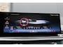 BMW X5 xDrive50e M Sport - Pano - Luchtvering - Trekhaak - Massage - 4wiel besturing - Carbon Pack - Softclose - Stoelverwarming/Koeling - Rijklaar