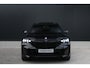 BMW X5 xDrive50e M Sport - Pano - Luchtvering - Trekhaak - Massage - 4wiel besturing - Carbon Pack - Softclose - Stoelverwarming/Koeling - Rijklaar