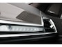 BMW X5 xDrive50e M Sport - Pano - Luchtvering - Trekhaak - Massage - 4wiel besturing - Carbon Pack - Softclose - Stoelverwarming/Koeling - Rijklaar