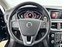 Volvo V40 T2 A/T Polar+ | 16" | Stoelverwarming | LED koplampen | Navigatie | Parkeersensoren Achter | Climate control | Cruise Control | Regensensor