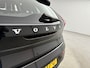 Volvo V40 T2 A/T Polar+ | 16" | Stoelverwarming | LED koplampen | Navigatie | Parkeersensoren Achter | Climate control | Cruise Control | Regensensor